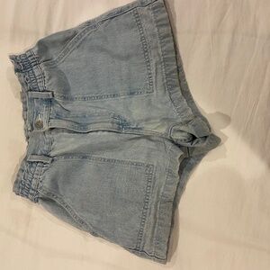 Levi’s high rise denim shorts